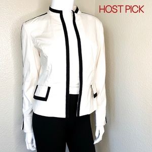 HP🌟Cream Blazer Jacket w/Black Trim